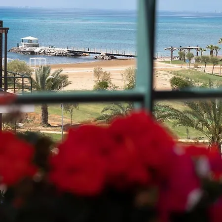 Thalssa Beach Cyprus Three Bedroom Vokolidha