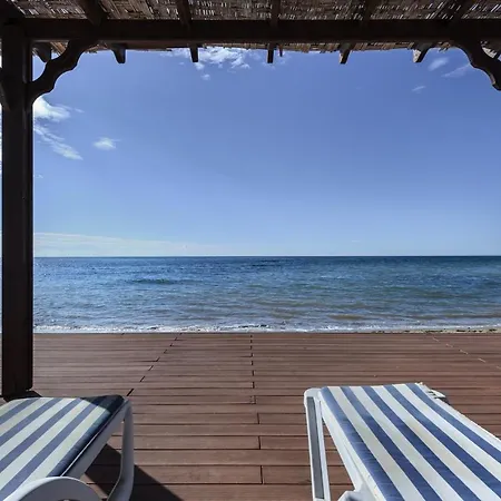 公寓 Thalssa Beach Cyprus Three Bedroom *